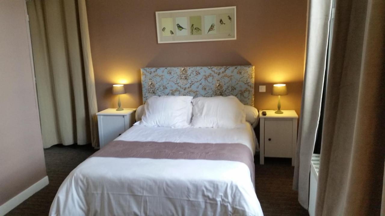 Aux Bles D'Or Hotel Pierrefonds Bilik gambar